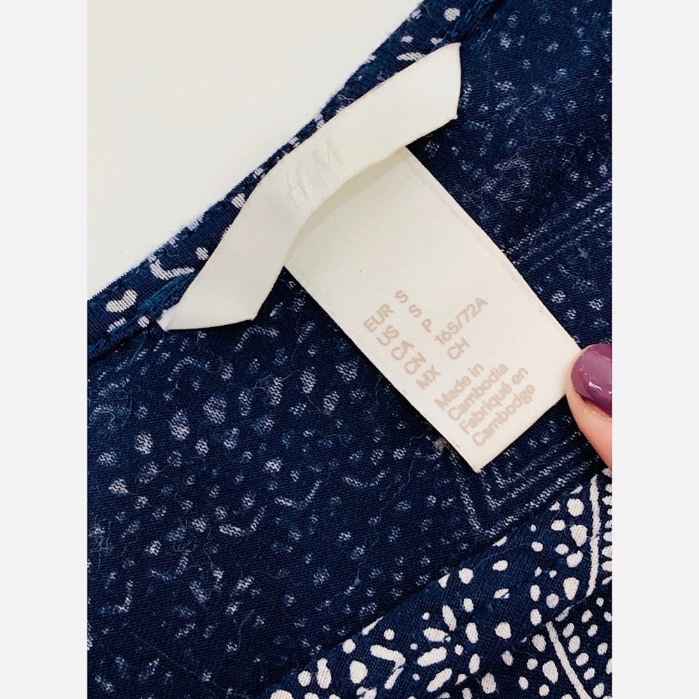H&M Navy and White Patterned Romper; S - Picture 5 of 6